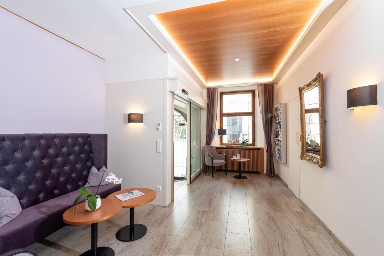 Hotel Ochsen ユーバーリンゲン エクステリア 写真